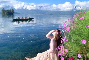 丽江至泸沽湖直通车【7-9座商务用车·可选去程或回程/包车】【每天多个班次出发，满足您的不同出行时间需求】