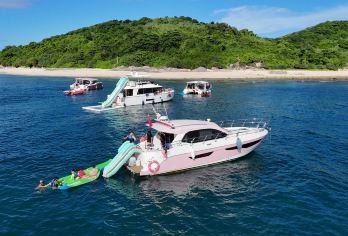 万宁加井岛【豪华游艇出海浮潜+摩托艇+香蕉船+浮潜照片视频】【[自营发团]深耕本地游10年，自营发团，品质保证，贴心客服24小时在线为您解疑~】