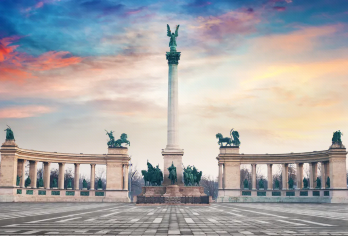 【布达佩斯市区景点一日游】【中文地陪】【梦幻白堡+超大视角，打卡中世纪城堡，一起感受国王的历史厚重】