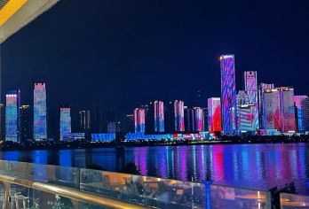 湘江游轮橘洲日游船票(含观光车)+橘子洲门票成人票【快速入园，无需换票】