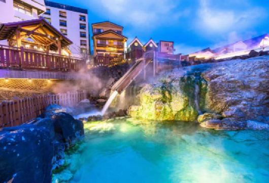 日本小樽/函馆/旭川/富良野/美瑛/登别-札幌往返任选一日【专属客服和本地中文司机，一家一团包车】