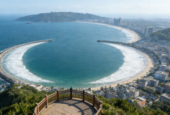 惠东双月湾奇景线+双月湾观景+双月湾万科冲浪吧+巽寮湾【沉浸式领略滨海独特景致与动感乐趣】