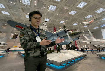 北京军博亲子精讲 北京军事博物馆【15人团+研学精讲】【[见证历史，感受军魂]博物馆展示了中国从古代到现代的军事发展历程，展现了中国人民解放军的英勇精神】