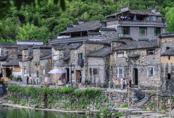 景德镇瑶里古镇+丙丁柴窑+瓷宫+寒溪村+浮梁古县衙【包车游】【[瑶里古镇]古名“窑里”因其是景德镇陶瓷的发祥地而得名】