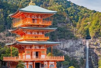 日本大阪+和歌山+白滨柯南同款一日游/行程可调-可定制多日【包车一日游，解锁旅行新方式！独立车辆配备经验丰富的老司机，为您量身打造专属行程。】