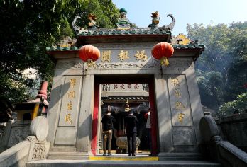 澳门大三巴+妈阁庙+威尼斯人度假区一日游【玩转澳门热门景点】【深圳出发，资深导游领队1+1陪同，玩转澳门网红景点】