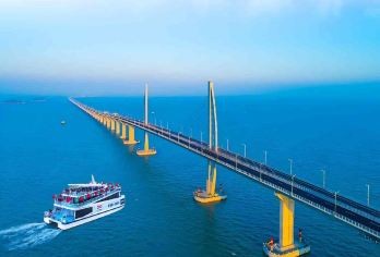 孙中山故居纪念馆+罗西尼+景山公园+大剧院+澳门环岛游一日活动【[放心游]私家小团，门票全包，无购物无自费。】