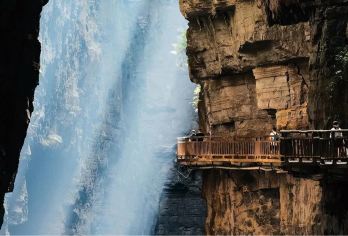 重庆武陵山大裂谷+816工程+白鹤梁一日游纯玩2-8人小团【2-8人小团，正规车辆，专业司兼导，让您出行更舒心】