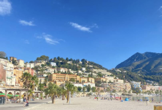 法国尼斯城堡山丘-尼斯老城-行程可定制【中文专车-惬意舒适】【中文专车出行，行程自己定义，无需等待，专属贴心服务，尽享惬意旅程】