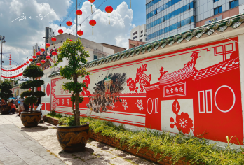 新加坡至新山单程/往返包车游 新山包车游 中文司机 行程定制【[轻松往返新马游玩，中文司机，沟通便捷]】