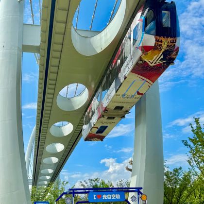 6人内小团丨黄鹤楼+省博+空轨+夜游长江全日游可选拼团/包团