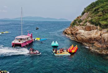 神州半岛洲仔岛浮潜+水上项目 解锁珊瑚秘境 热带鱼群嗨翻天【洲仔岛浮潜+水上项目一价全包】