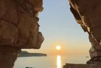 烟台长岛九丈崖 月牙湾  望夫礁  仙境源 林海峰山8人小团【专职管家24H一对一服务 丨8人小团向导一对一 丨上门接送 丨岛内举牌接站】