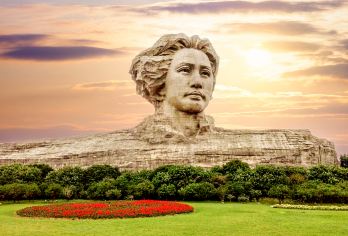 长沙一日游纯玩20人+大团+一价全含【行业标杆，五星服务】【[行业标杆，只做口碑]长沙接待量NO.1（线上+线下）长沙导游协会，长沙旅游协会理事单位。】