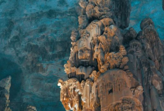 贵州织金洞一日游【年味指南：叫你来织金洞过年，将年俗、年戏、年趣揉进每一处热闹里。】