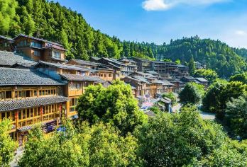 海南黎苗文化旅游区+猴岛生态旅游区一日游T多语种导游｜可定制【感受原生态黎苗文化，了解猕猴文化】