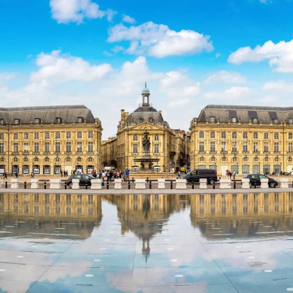 法国波尔多+主教座堂+交易所广场+大剧院+葡萄酒博物馆一日游