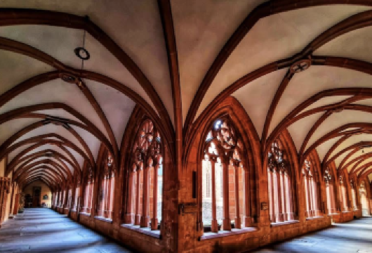 德国法兰克福-美因茨大教堂-吕德斯海姆【中文专车-舒适纯净】【中文专车出行，景点灵活调整，打卡经典，游玩自己定义，无需等待，专属贴心服务，尽享惬意旅程】