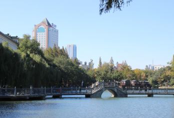 【合肥科技游】 哈工大机器人+李府+包公园1日游（可定制）【[服务保障]本地司车导，合肥二环内免费接送，私家团，一单一团，适合多家庭出游，可私人/团队定制】