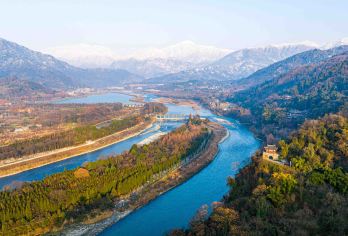 四川成都都江堰景区+青城山一日游【纯玩团，三环内以内上门接】【都江堰青城山纯玩团一日游】