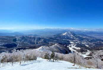 中国+新疆+乌鲁木齐+丝绸之路滑雪场上门接送/可定制行程【中文司机专车VIP服务，一单一团，上门接送。】