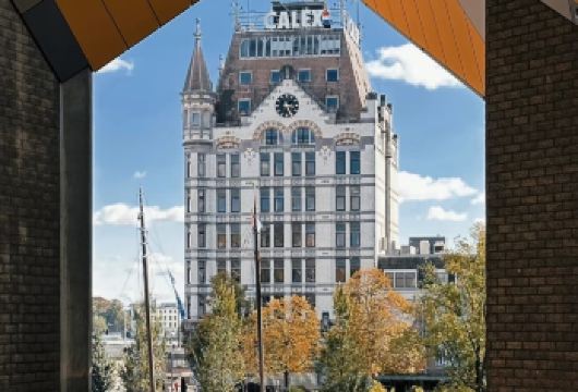 荷兰阿姆斯特丹往返-海牙-鹿特丹【中文服务｜市区接送】【专属线上管家服务+当地华人司机，给您专业的服务保障】