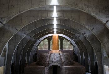 丙丁柴窑一日游【国旅+建筑美学+拍照打卡】【[可心]多款车型自由选择、全程用车无缝接送、随车提供矿泉水、抽纸巾、手机充电服务，为您带来舒适旅行】