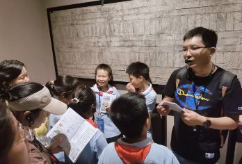 南京博物院3小时研学团提前7天购买含门票+研学手册+独创印章【[原创课程体系]南京博物院3小时深度原创课程，独创知识体系，让文物活灵活现，真正学有所得】