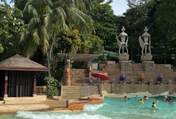 新加坡市区包车一日游-经典之旅-可多日包车-精选【包车一日游，解锁旅行新方式！独立车辆配备经验丰富的老司机，为您量身打造专属行程。】