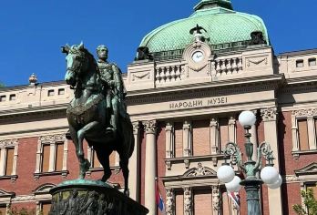 贝尔格莱德私人订制一日漫游【可定制+中文司机】【泽蒙小镇-多瑙河畔[天鹅湖]-前南斯拉夫-卡莱梅格丹城堡-国家博物馆-米哈伊尔大公街】