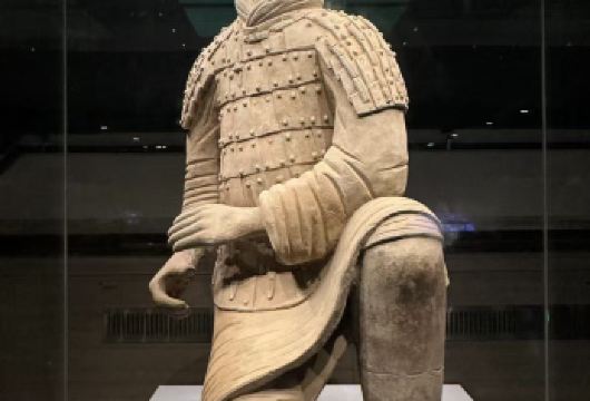 兵马俑+华清宫一日游【九小碗特色餐或者特色陕菜】【下单赠送自助餐+无线耳机+冰峰汽水+返程送回钟楼北】