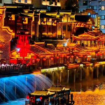 龙岩出发打卡汀州古城+卧龙书院+丁屋岭+八喜楼包车一日游