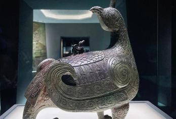 橄榄游●山西博物院2.5小时人工讲解 资深大咖导游精讲【[橄榄游讲师团]他们博古通今，幽默睿智，善于挖掘文物背后的故事，用有趣的方式还原历史真相！】