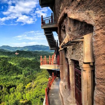 麦积山石窟+仙人崖/导游登窟耳麦讲解/上门接送