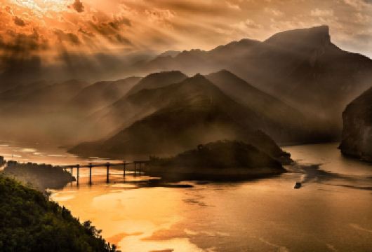 奉节+三峡之巅+夔州古城一日游 8人精品小团·无自费·无购物【服务保障]自营，专业定制游奉节巫山旅游十年，让你自由、省心、有保障，无套路完美品质游】