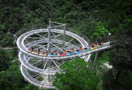 古龙峡大瀑布+古龙峡云天波霸+悬崖飞车【独立成团&含票】【私家团丨小众玩法丨独立包车丨车型可选丨优选行程丨管家服务丨上门接送】