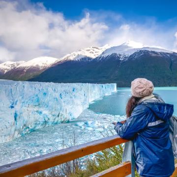 阿根廷埃尔卡拉法特出发 莫雷诺冰川步道漫步之旅(可选游船)
