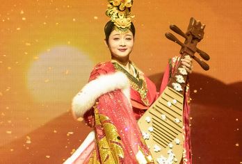 三峡千古情景区一日游【含演出票·可选贵宾席·直通车·含导游】【24小时售后为您保驾护航！景区直通车直达景区不绕路。东站往返免费接送。游玩时间充足，比自由行更自由】