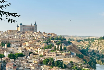 西班牙托莱多古城+石修道院自然公园【中文司机/可订多日】【免费量身定制行程，多日行程包车巨惠！详情可咨询客服人员！】