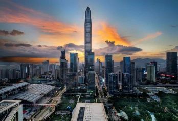 深圳平安金融中心云际观光+大梅沙+金色海岸游艇+中英街一日游【[省心游]私家精品小团，商务出行、一单一团，上门接送。】