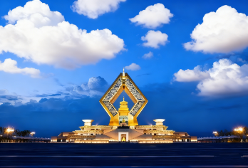 法门文化景区+乾陵一日游【首站法门寺含餐、耳麦（不去茂陵）】【不同其他家：早上法门寺+下午乾陵，轻松不累； 含特色法门寺午餐】