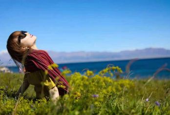 赛里木湖+果子沟大桥一日游（散拼小团或私家团1单1团）【[品质保证]正规营运车辆，专业旅游老司机带您嗨玩、出发当日可以免费接火车飞机客人，陌生城市出行无忧】