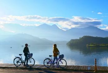 云上日光行旅～日月潭+清境农场+清境高空观景步道一日游【可以附加 英.日.韩.泰.越南.菲律宾.印尼.马来.等多种语言.订购栏目中订购英文.备注栏中告知即可】