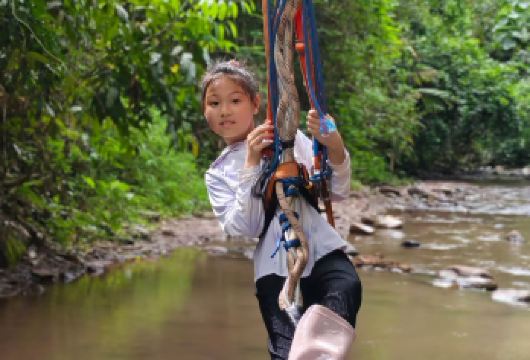 西双版纳基诺山巴飘雨林徒步一日游  项目全含  60%溯溪【[精品纯玩]纯玩无购物，无任何隐性消费，嗨游热带雨林；】