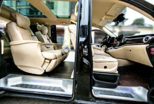 奔驰V260漓江兴坪古镇+相公山+阳朔十里画廊遇龙河竹筏景区【网红鱼鹰表演+20元背景打卡】