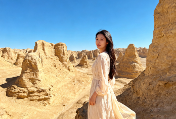 【淡季特惠 赠住宿】敦煌雅丹+阳关+玉门关日落一日游【[可选尊享雅丹]：专车可直接进入雅丹地质公园，无需二次换乘，快速入园，舒适便捷，专业一对一讲解。】