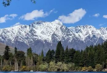 新西兰皇后镇米尔福德峡湾公路风景+游船【中文包车+12小时】【尊享一对一高端行程定制，多日豪华包车专属礼遇，专业旅行顾问24小时恭候垂询。】