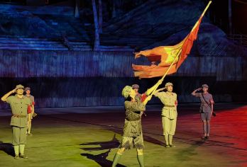 三亚红娘子军演艺公园-出演门票丨三亚红色娘子军嘉宾席演出票【[门票]包含1红色娘子军嘉宾席演出票】