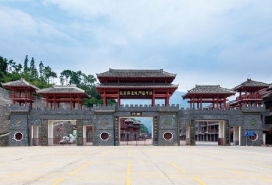 陕西汉中张良庙博物馆+紫柏山+石门栈道一日游中英文服务【可提供中英文及小语种导游服务-往返接送-可选导游】