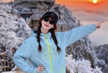 洛阳老君山一日游【送祈福牌◆中晚班看灯◆高速直达索道口】【[洛阳市区发团]景区官方直通车！全程高速直达索道口，纯玩无任何隐形消费（往返不换车，车上可以放行李）】